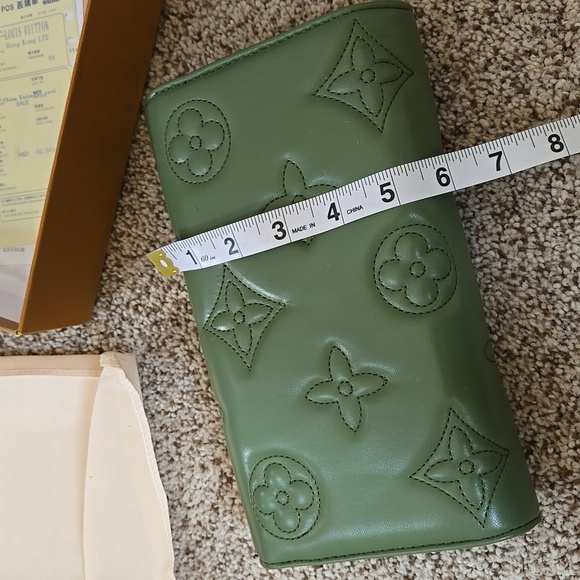 Green L.V Inspired Crossbody Brand New Cute - Picture 4 of 5